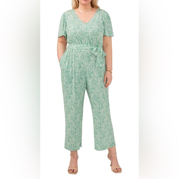 1.State Floral Jumpsuit in Fresh Grass| Size: 1X (14W/16W) - Picture 1 of 5
